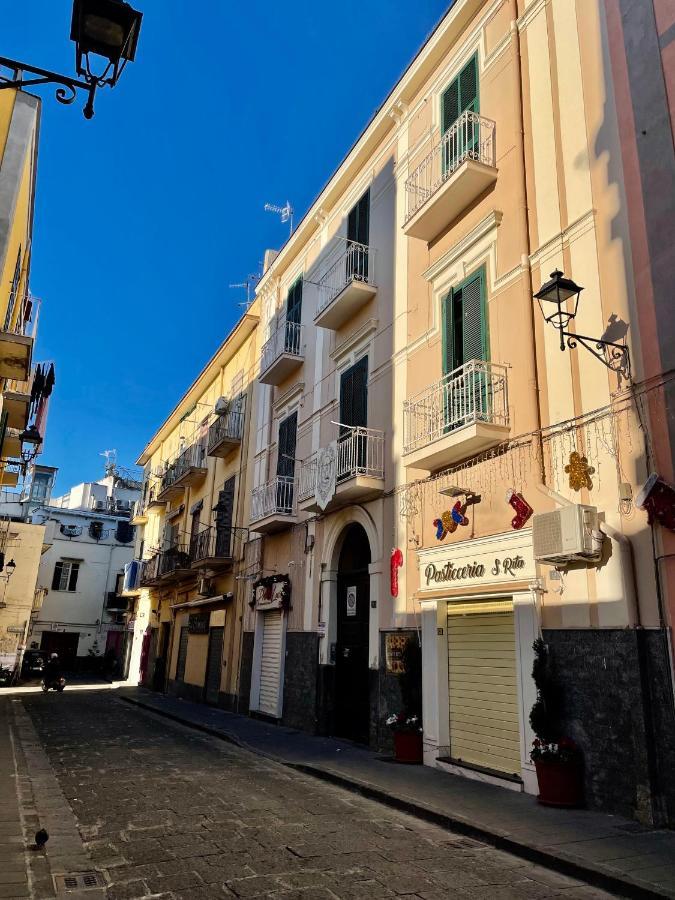 Il Cammeo Guest House, Near Pompeii And Vesuvius Apartment Torre del Greco